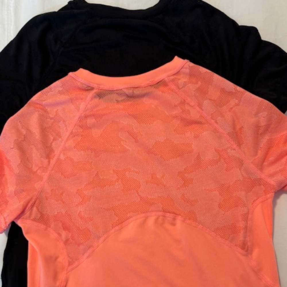 SHEIN Black and Coral Mesh Short Sleeve Tops